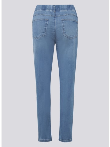 Rabe Hose in Hellblau