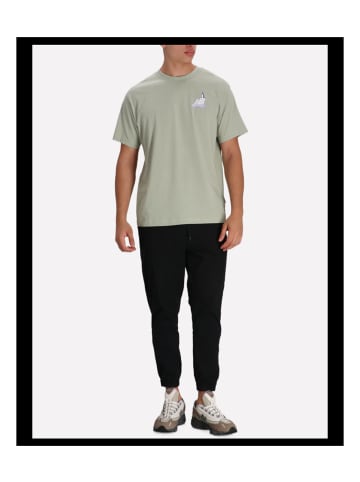 New Balance Tshirts in bunt