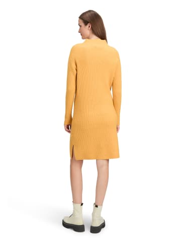 CARTOON Strickkleid mit Stehkragen in Orange