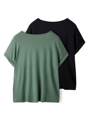 TWO SOON T-Shirt in Laurel Wreath