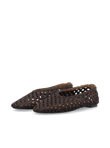Bianco Ballerinas in Brown1