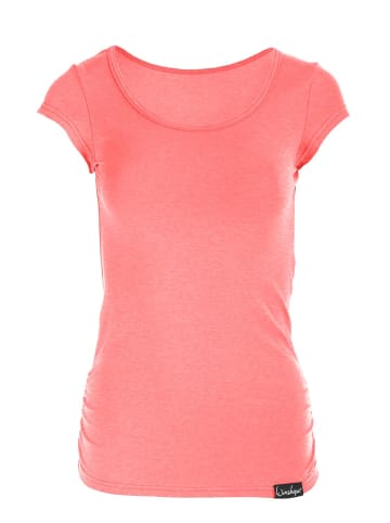 Winshape Kurzarmshirt WTR4 in neon coral