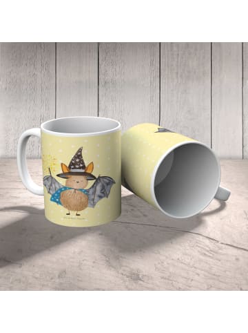 Mr. & Mrs. Panda Mehrwegbecher Fledermaus Zauberer ohne Spruch in Gelb Pastell