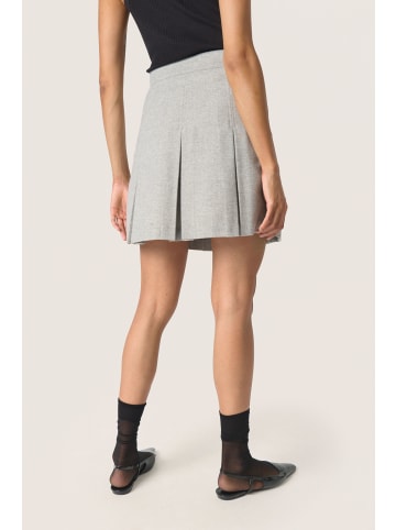 Soaked in Luxury Rock SLAugustina Gerade Passform in Grey and White Pinstripe