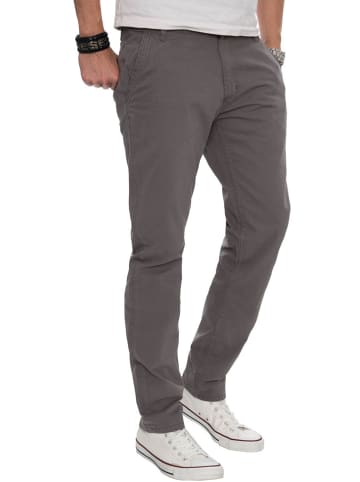 Alessandro Salvarini ASDaiily in Grau