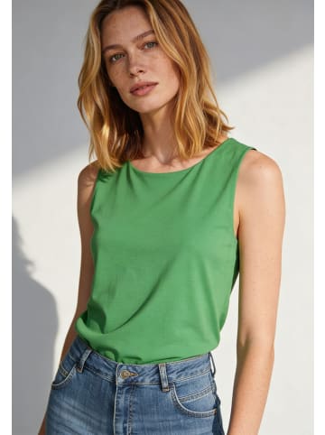 More & More Stretch-Basic-Top, Vorderteil gedoppelt in green