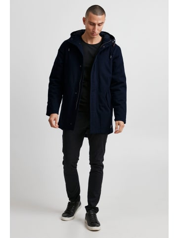 11 Project Parka in blau