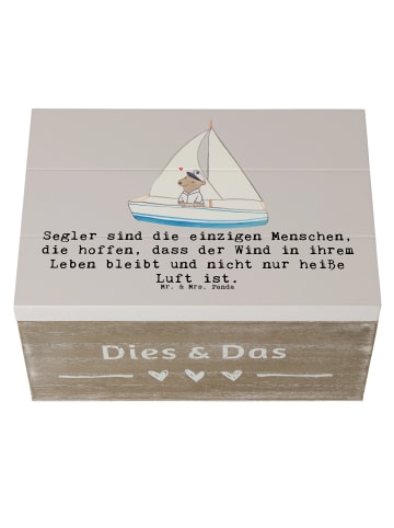 Mr. & Mrs. Panda Holzkiste Segeln Lebenswind mit Spruch in Grau Pastell