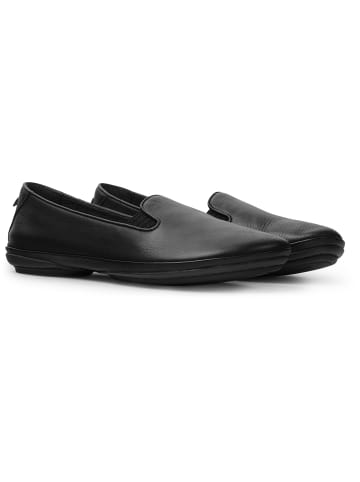 Camper Ballerinas " Right " in Schwarz