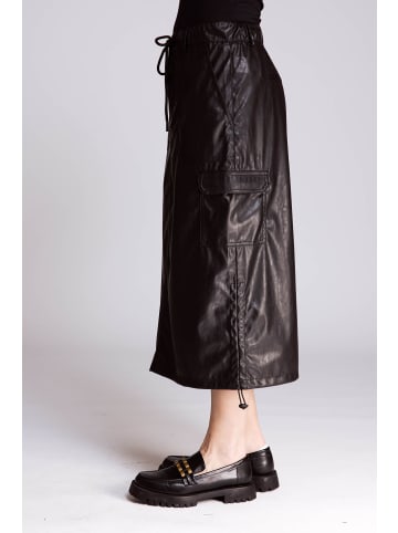 ZHRILL Rock ZHJIL V LEATHER BLACK in BLACK