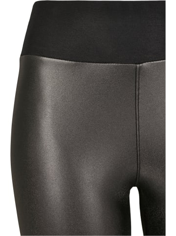 Urban Classics Urban Classics in black