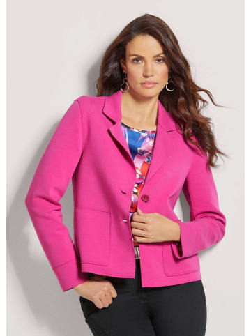 MADELEINE Trendstarke Kurzjacke mit Kettenaufhänger in pink