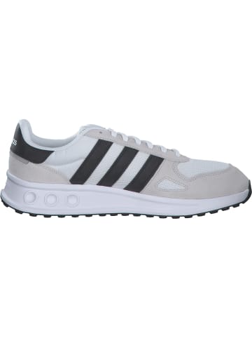 adidas Klassische- & Business Schuhe in FTWWHT/CBLACK/CRYWHT
