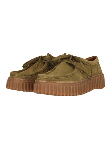 Clarks Mokassins Torhill Bee in 3227 Olive Suede