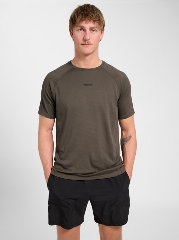 Hummel T-Shirt Raglanärmel Hmlmomentum Herren in MAJOR BROWN