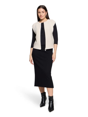 Betty Barclay Grobstrickjacke ohne Arm in beige