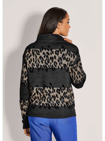 MADELEINE Leo-Design Pullover mit Stehkragen in schwarz / multicolor