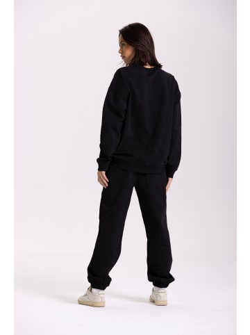 Onamaste Sweatshirt Olga in Schwarz