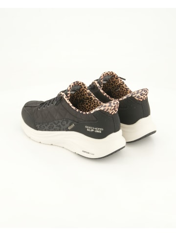 Skechers Slip On Sneaker in Schwarz