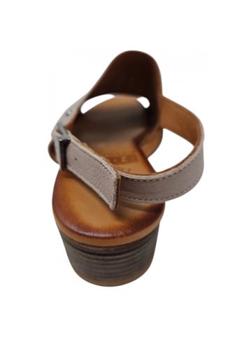 2GO FASHION Sandalette  in Beige
