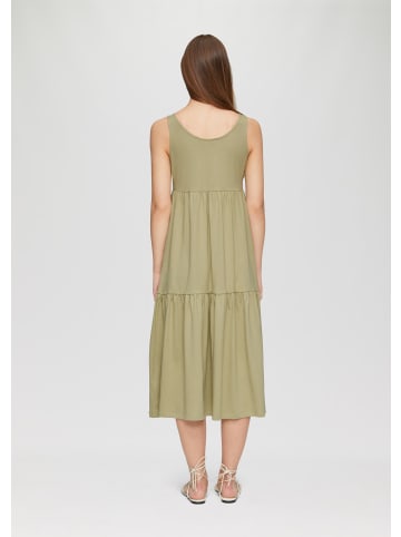QS Kleid in 7282_helles olivgrün