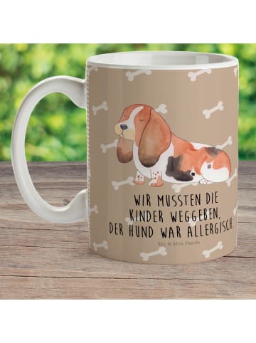 Mr. & Mrs. Panda Plastikbecher Hund Basset Hound mit Spruch in Hundeglück