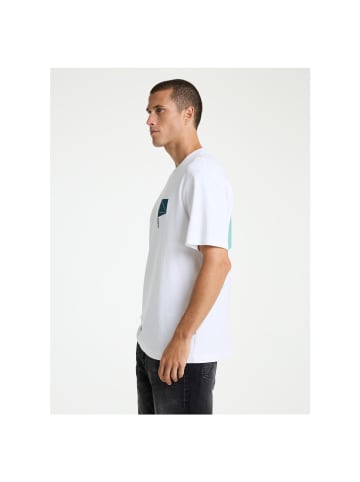 CHASIN' T-Shirt in Bright White