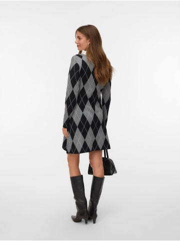 Vero Moda Strickkleid in Medium Grey Melange