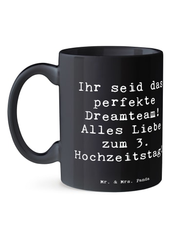Mr. & Mrs. Panda Tasse 3. Hochzeitstag Lederhochzeit Dreamteam m... in Schwarz