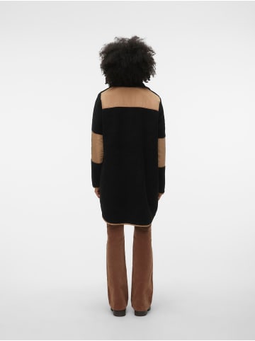 Vero Moda Teddyfell Mantel in Black