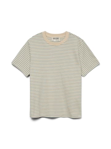 Vero Moda T-shirt in Birch 3