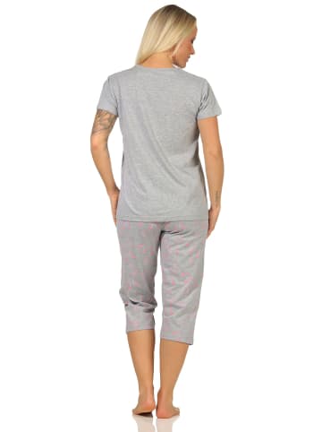 NORMANN Kurzarm Capri Schlafanzug Pyjama Schmetterlings in grau