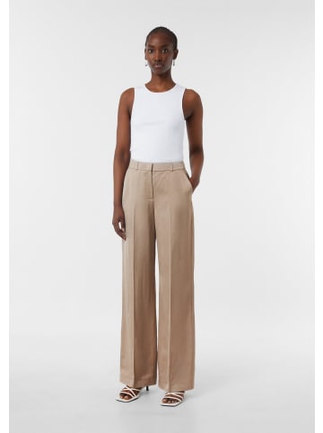comma Hose lang in Beige