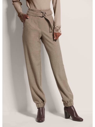 MADELEINE Lässige Damenhose mit Gürtel und Gummisaum in cappuccino / berber / melange
