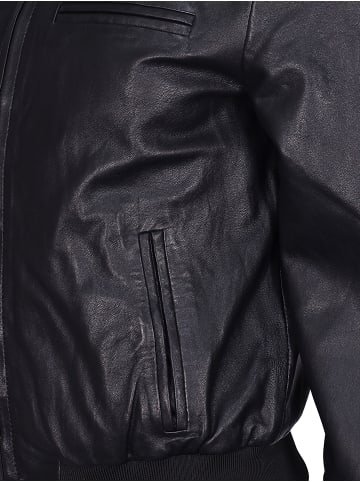 JCC Lederblouson 31025198 in black, bordeaux