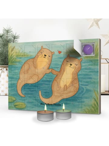 Mr. & Mrs. Panda Adventskalender Otter Hände halten Design ohne ... in Weiß
