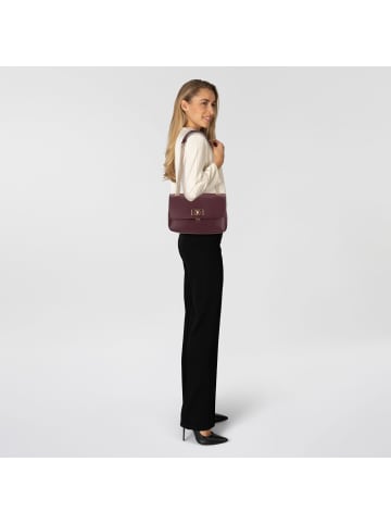 U.S. Polo Assn. Jones Chic Schultertasche 28 cm in plum