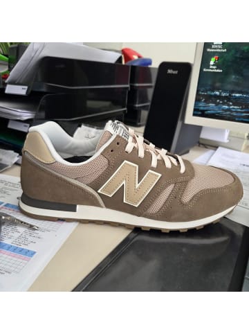 New Balance Sneaker 373 in Braun