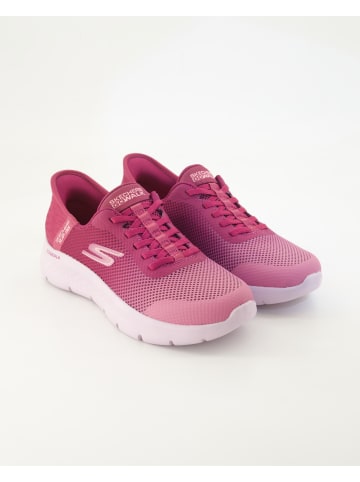 Skechers Slip On Sneaker in Pink