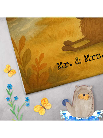 Mr. & Mrs. Panda Handtuch Fledermaus Sitzen Design ohne Spruch in Weiß