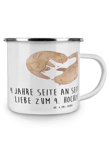 Mr. & Mrs. Panda Camping Emaille Tasse 4. Hochzeitstag Seidenhoc... in Weiß