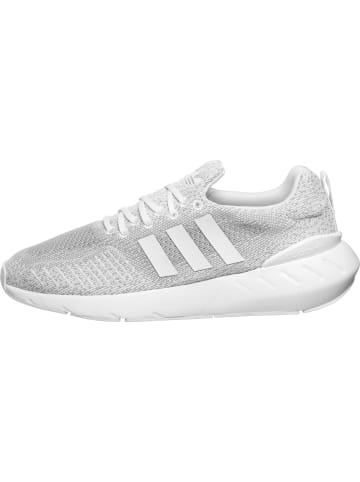 adidas adidas Turnschuhe in white/grey two/core black