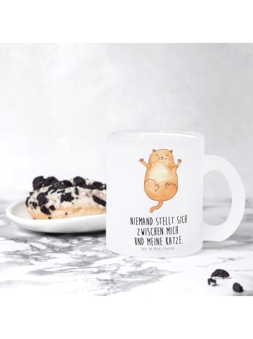 Mr. & Mrs. Panda Teetasse Katze Umarmen mit Spruch in Transparent