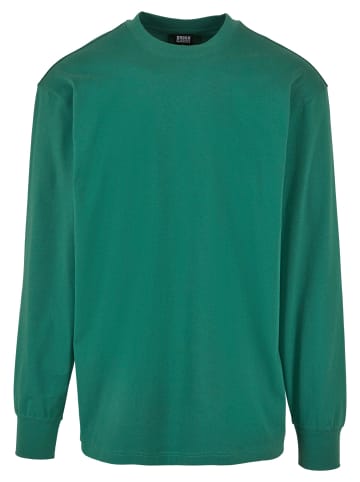 Urban Classics Urban Classics in leaf