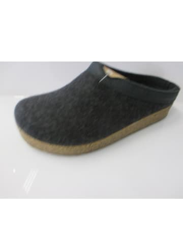 HAFLINGER Hausschuh Grizzly Torben in Grau