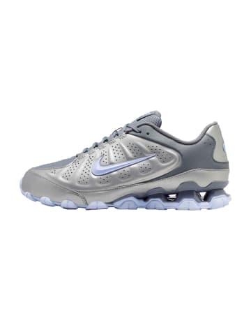 Nike Reax 8 NSW SL Sneaker Damen in schwarz