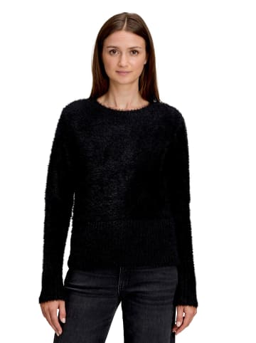 BETTY & CO Strickpullover mit V-Ausschnitt in Schwarz