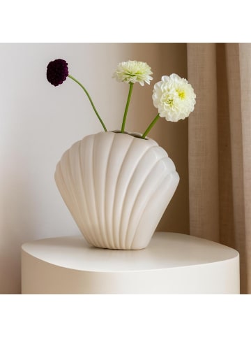 Home&Styling Collection Dekovase in Muschelform in Weiß, (B) 9 x (H) 22 x (L) 26 cm