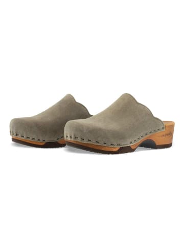 Woody Schnürschuh in creme