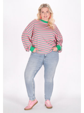 myMo Women Plus Size Sweatshirt in Multicolor